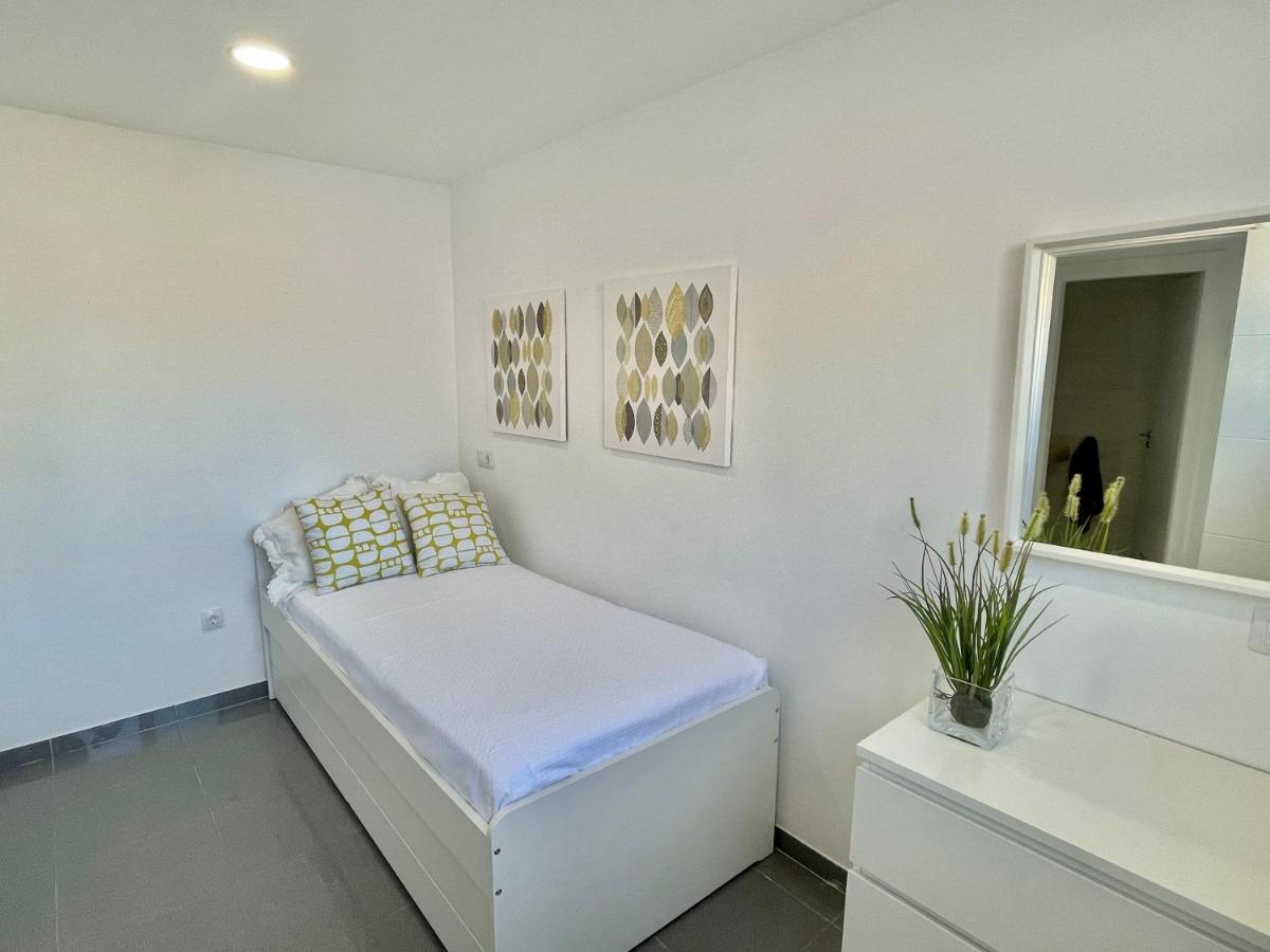 The Retreat House - Private Pool Apartment Puerto de Santiago  Exterior photo